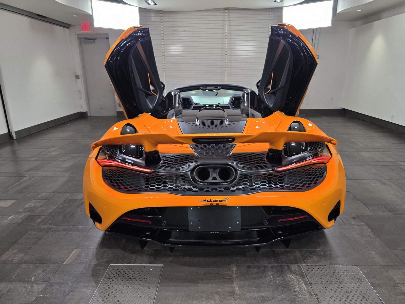 New 2027 McLaren 750S Spider photo 23