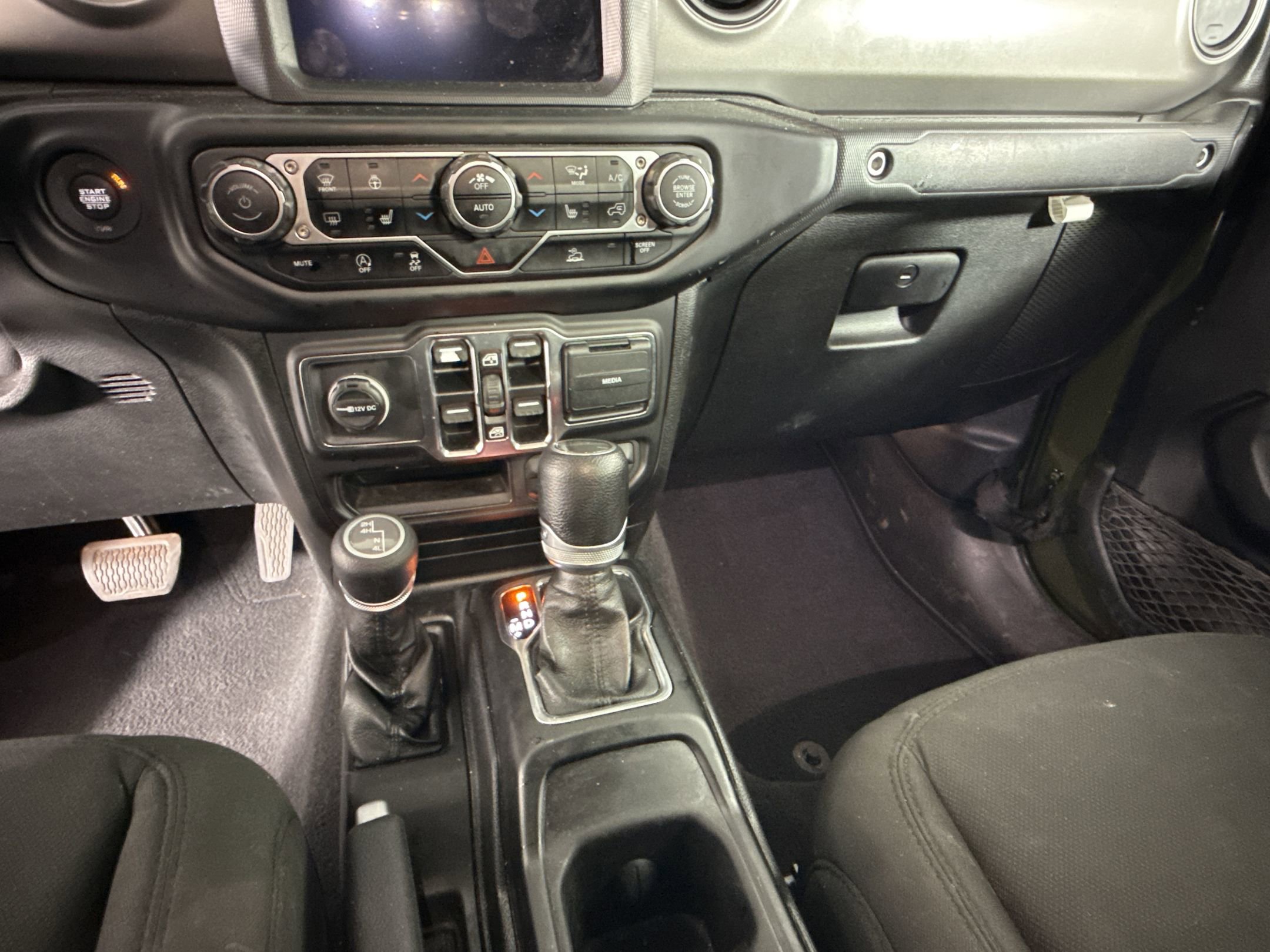 2021 Jeep Gladiator Willys