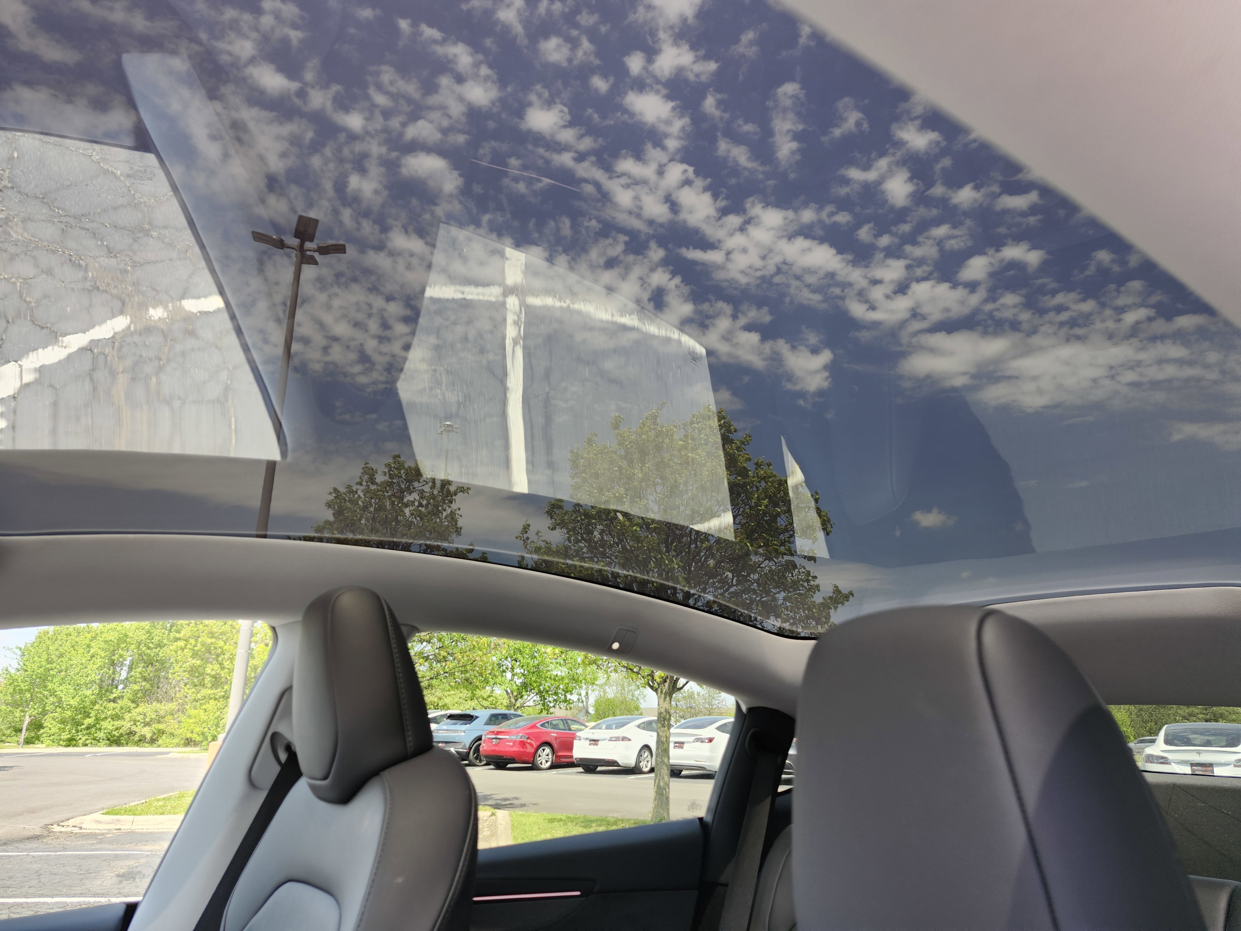 2026 Tesla Model Y AWD