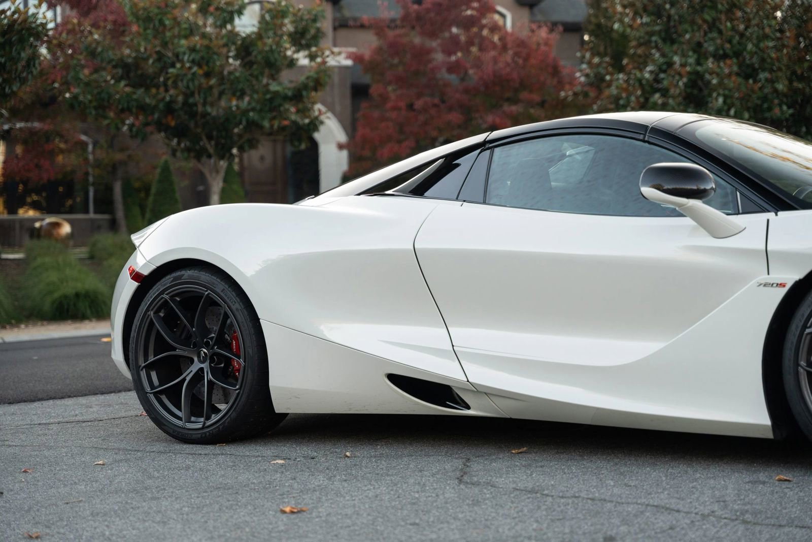 Used 2021 McLaren 720S Spider photo 25