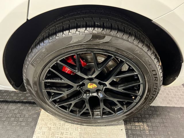 2021 Porsche Macan GTS