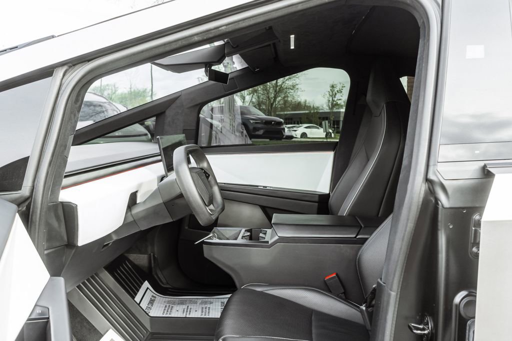 2024 Tesla Cybertruck AWD Crew Cab