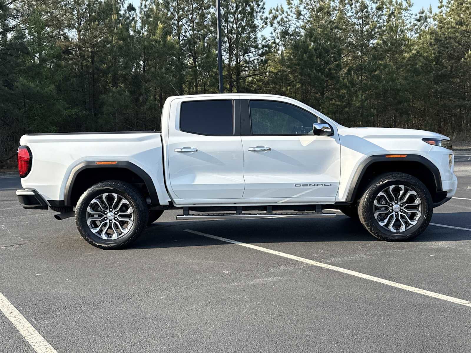 2023 GMC Canyon Denali