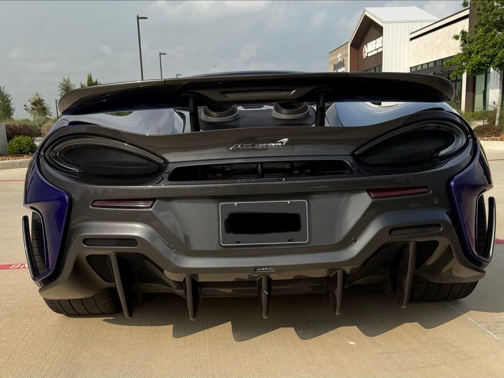Used 2020 McLaren 600LT Spider photo 23