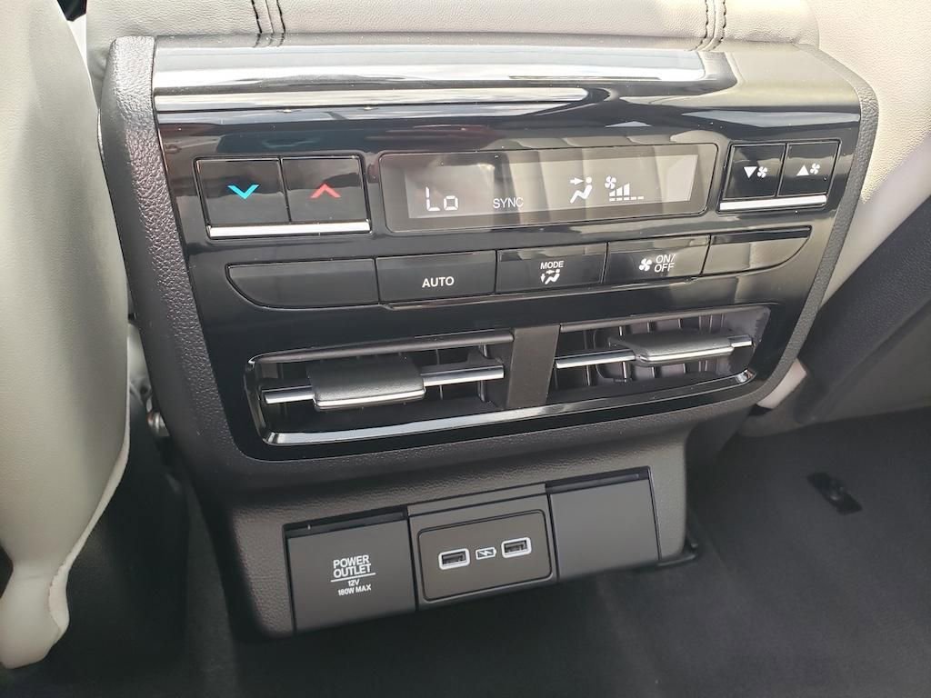 2023 Acura MDX SH-AWD w/ Technology Package