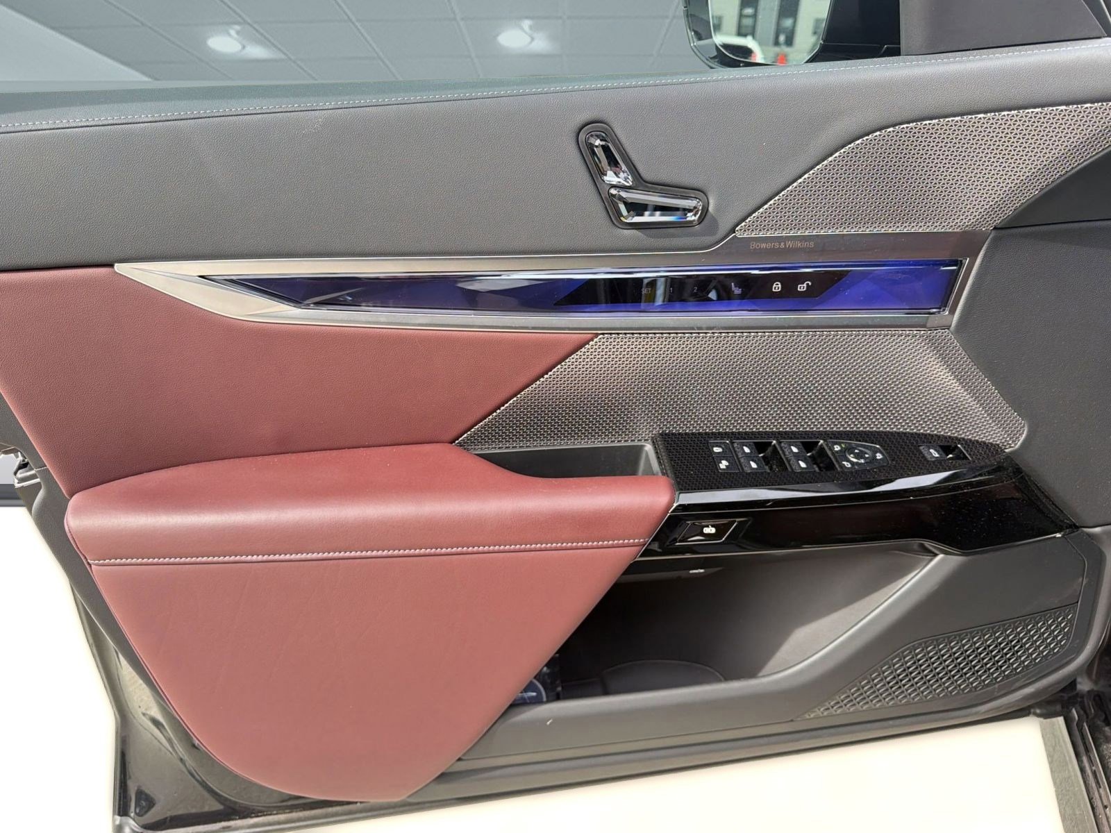 2024 BMW 760i xDrive