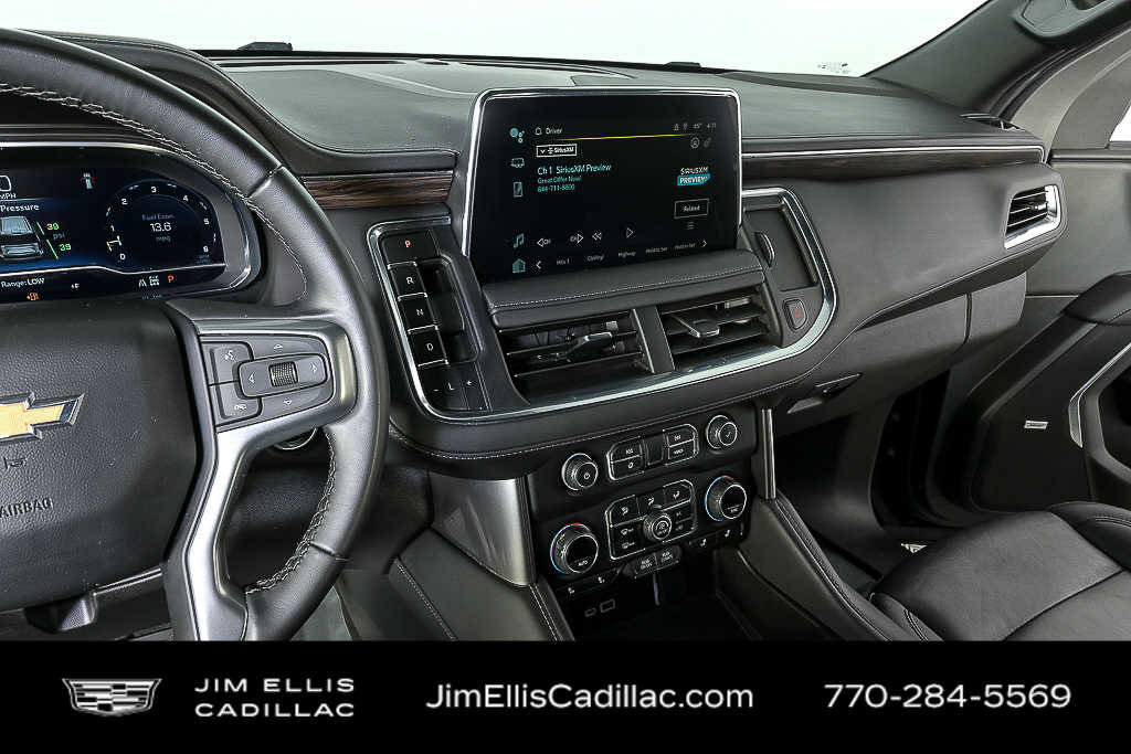 2025 Chevrolet Suburban LT