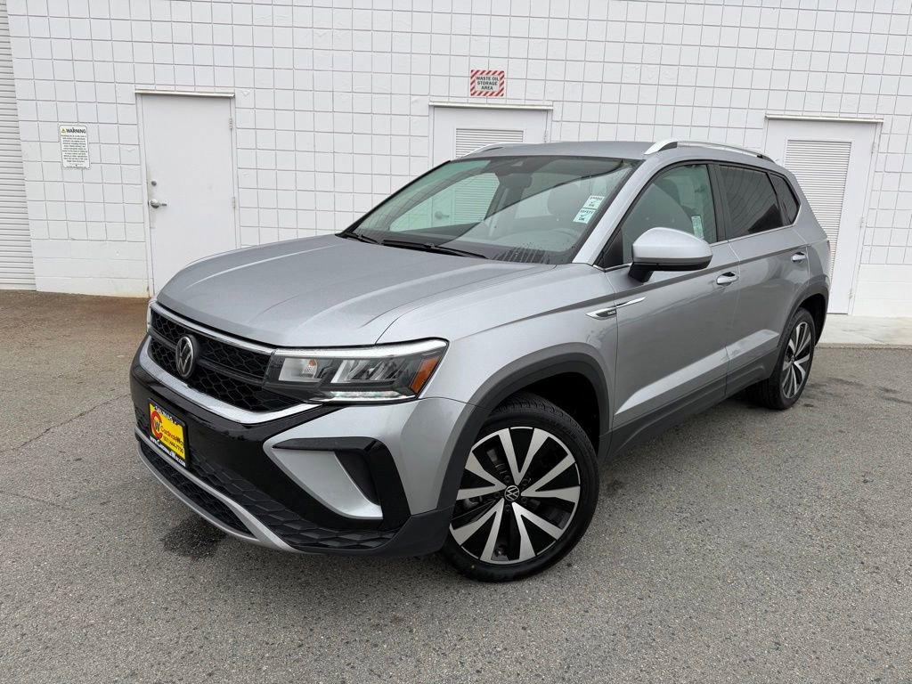 Used 2024 Volkswagen Taos SE