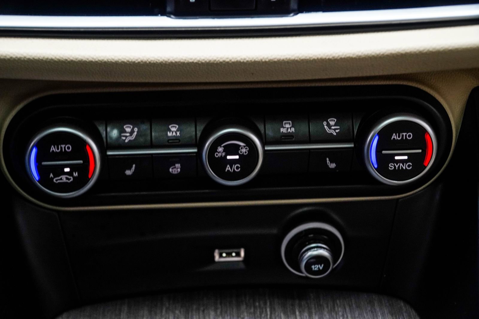 2023 Alfa Romeo Stelvio Ti Lusso