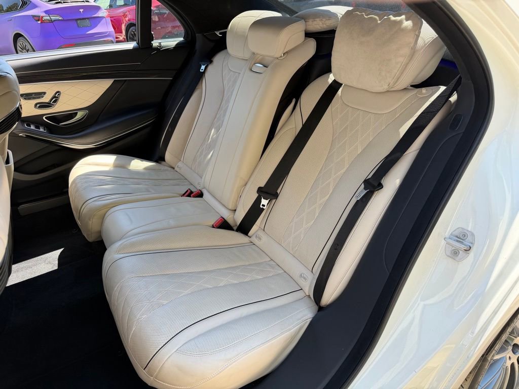 2016 Mercedes-Benz S 550 Sedan