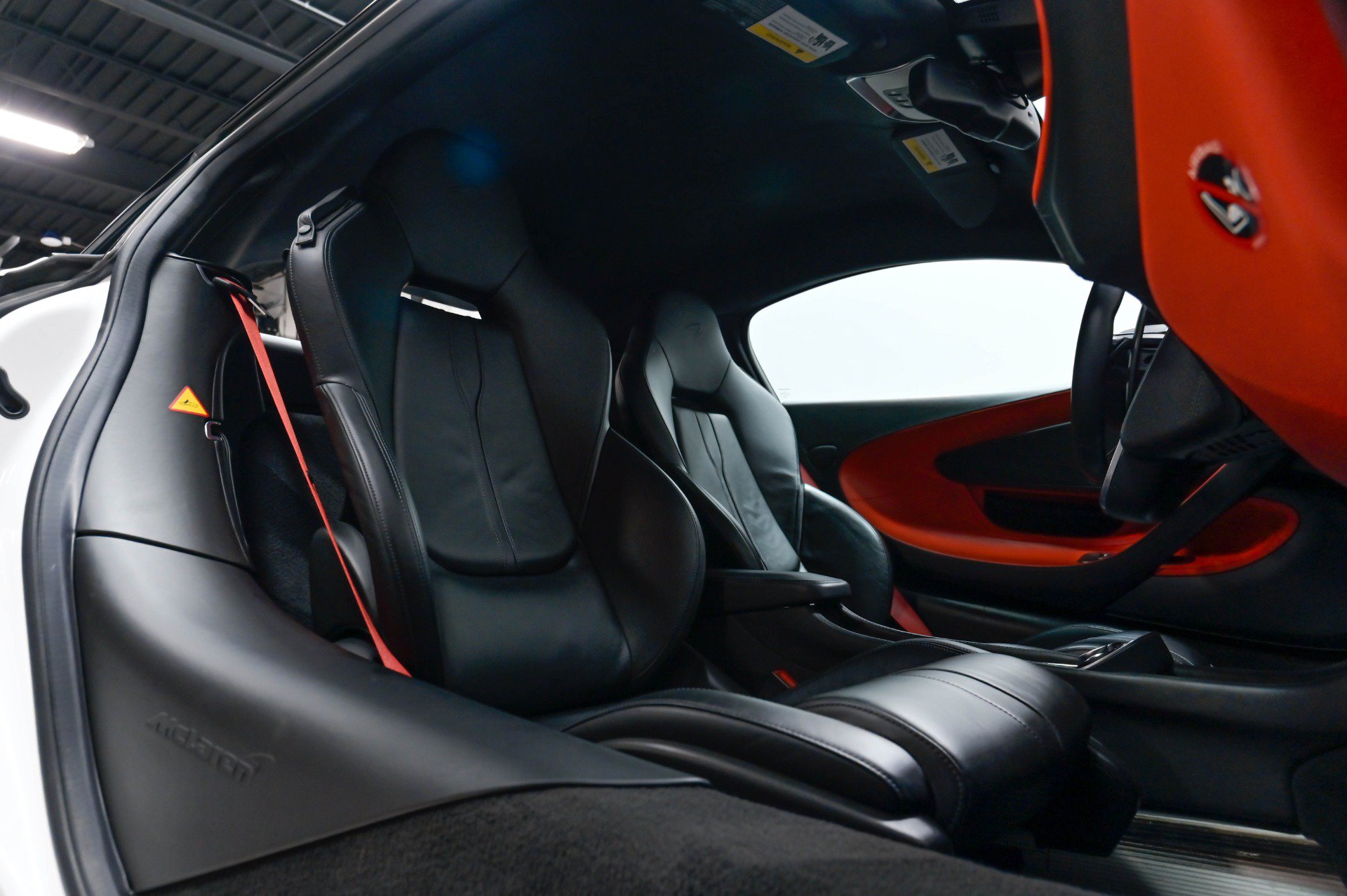 Used 2019 McLaren 600LT photo 25