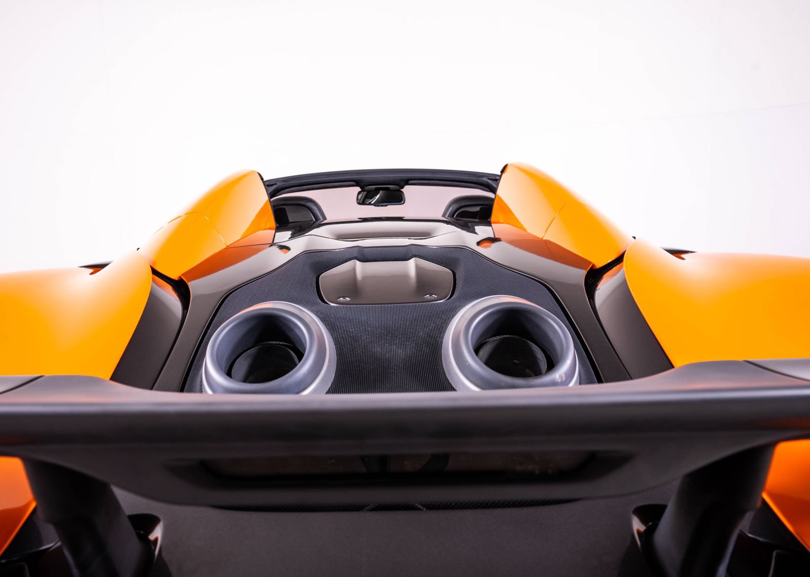 Used 2020 McLaren 600LT Spider photo 15