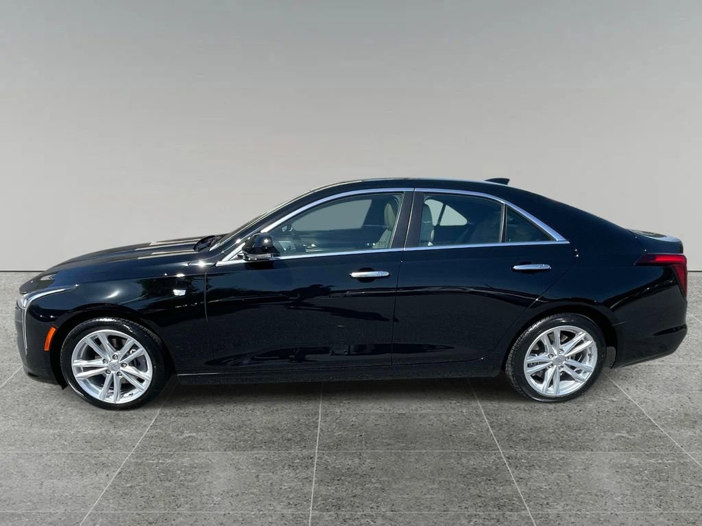 2023 Cadillac CT4 Luxury