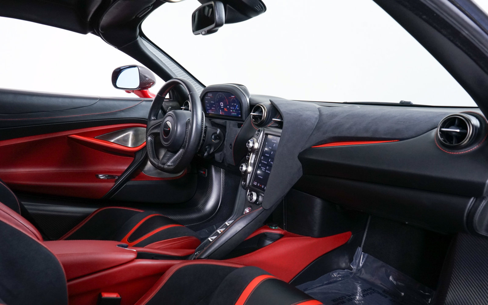 Used 2018 McLaren 720S photo 29