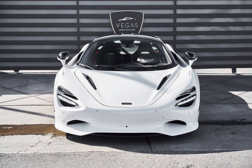 Used 2024 McLaren 750S photo 18