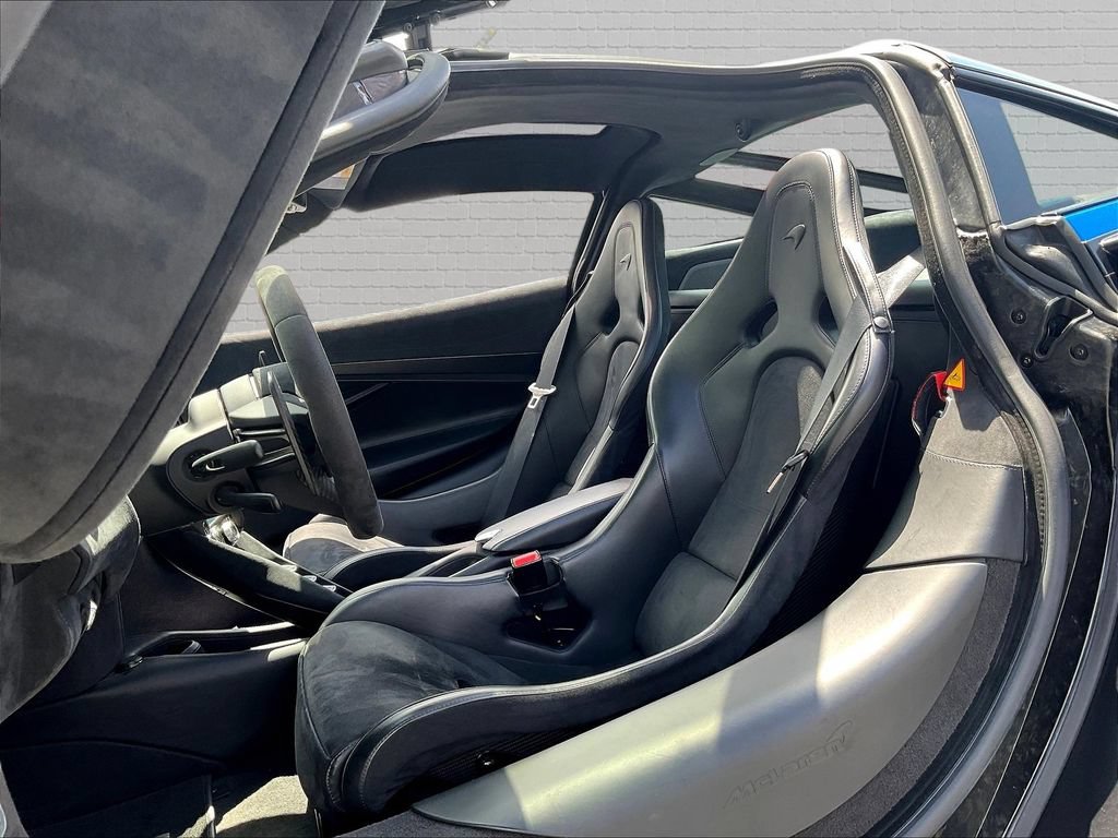 Used 2020 McLaren 720S Performance photo 13