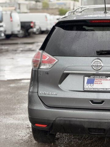 2015 Nissan Rogue SV