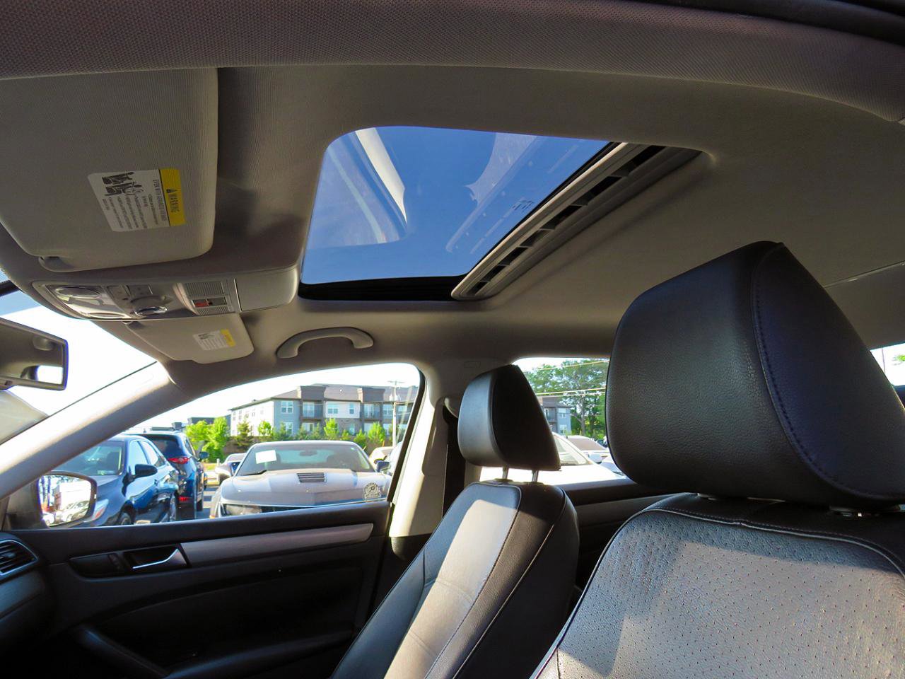 2014 Volkswagen Passat 1.8T SE