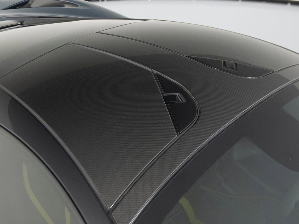 Used 2018 McLaren 720S Performance photo 42