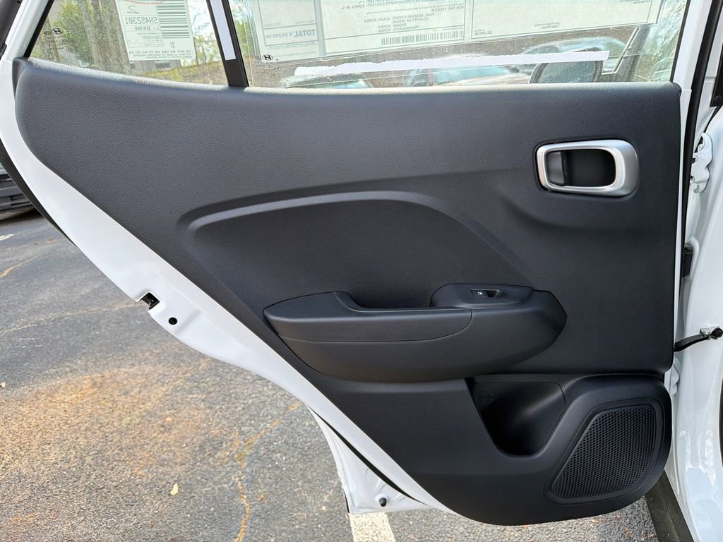 2026 Hyundai Venue SE