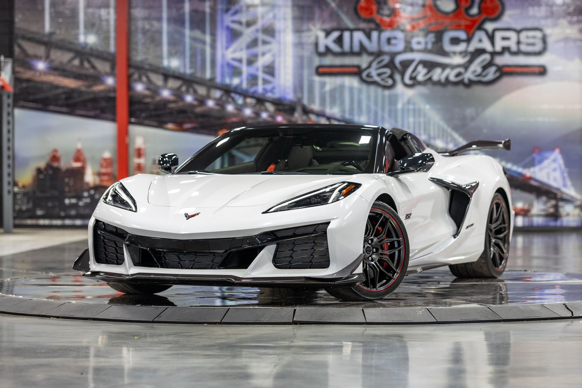 Used 2023 Chevrolet Corvette Z06 w/ Z07 Performance Package