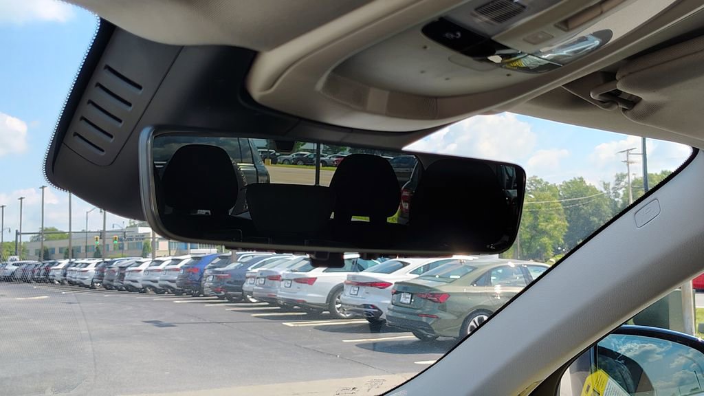 2026 Volvo Xc90 B6 Plus