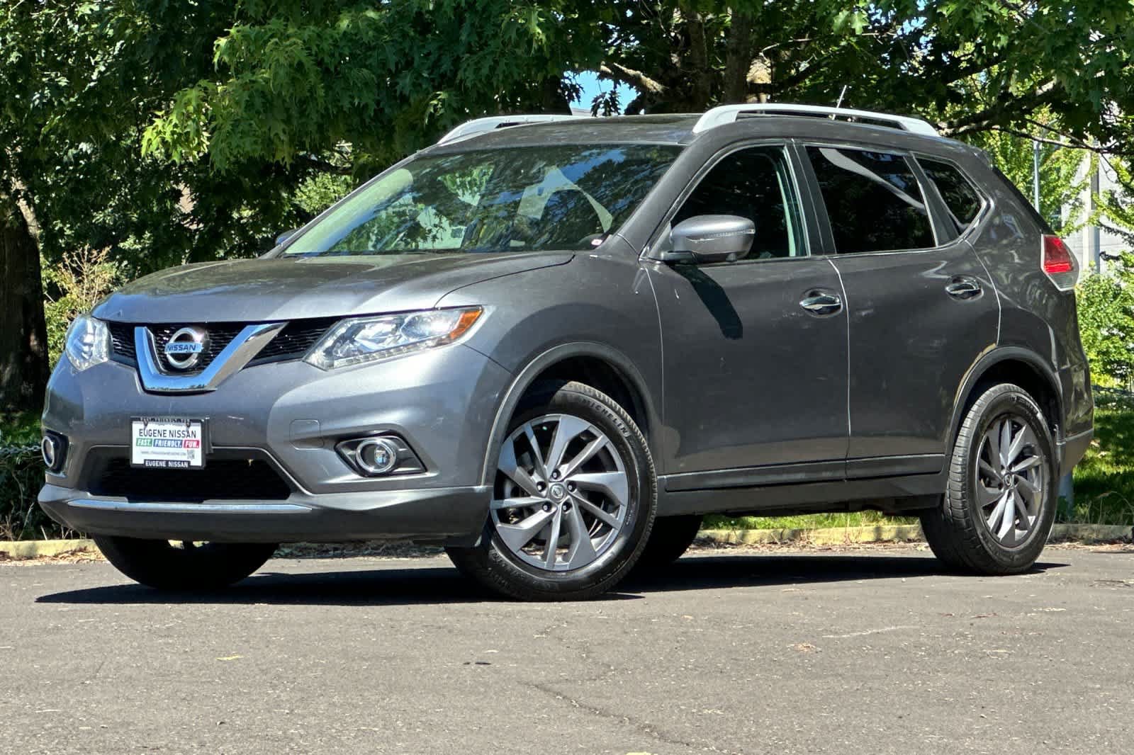 Used 2016 Nissan Rogue SL w/ SL Premium Package