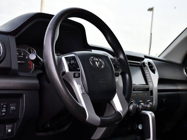 2017 Toyota Tundra SR5