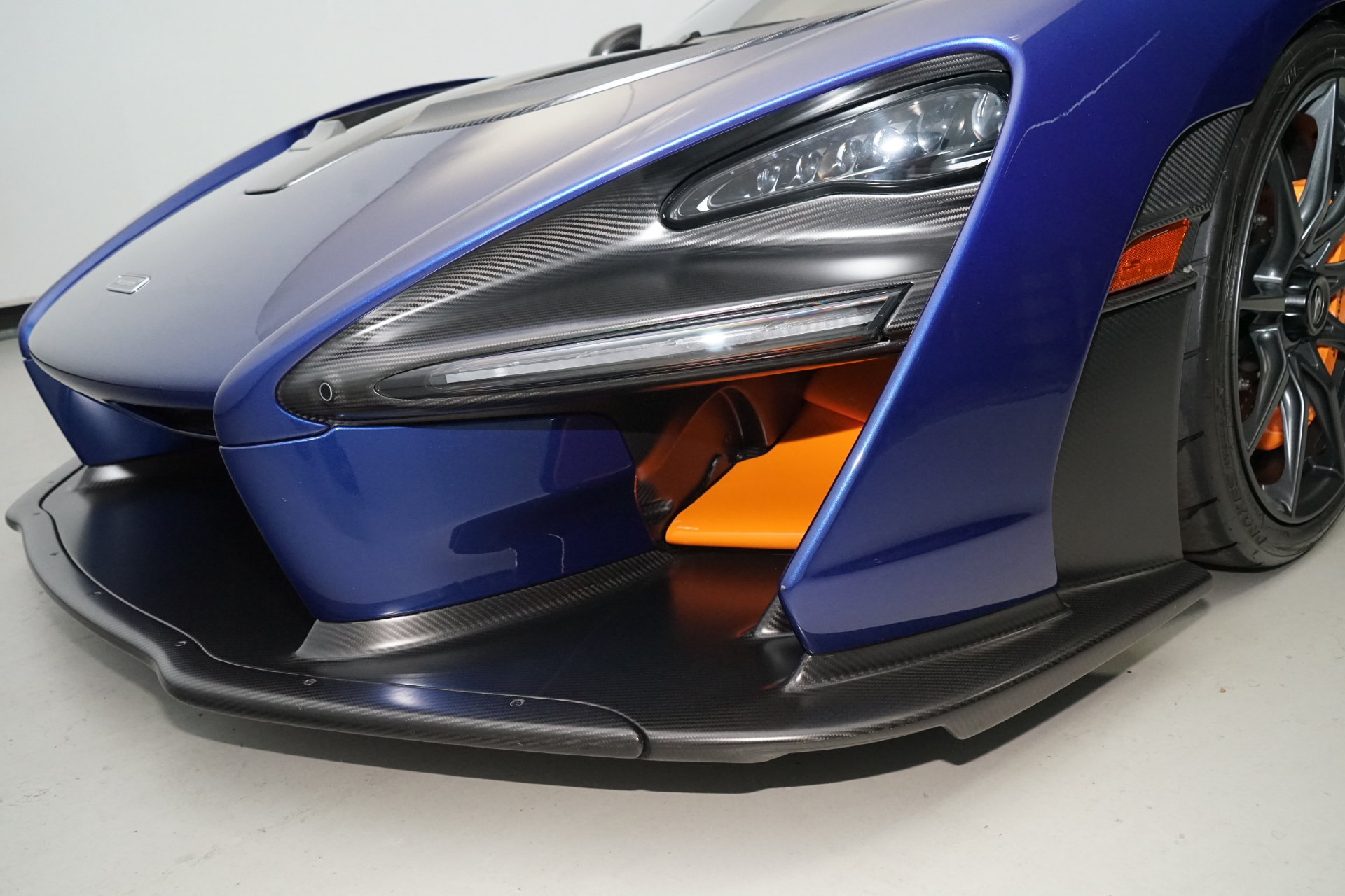 Used 2019 McLaren Senna photo 22