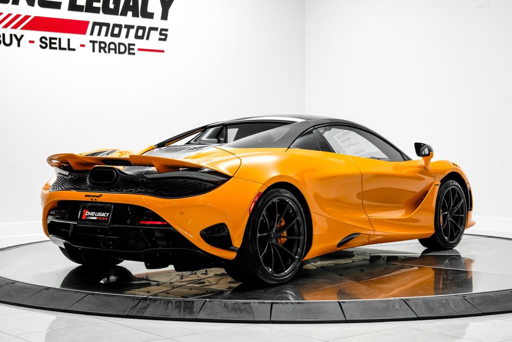 Used 2026 McLaren 750S Spider photo 7