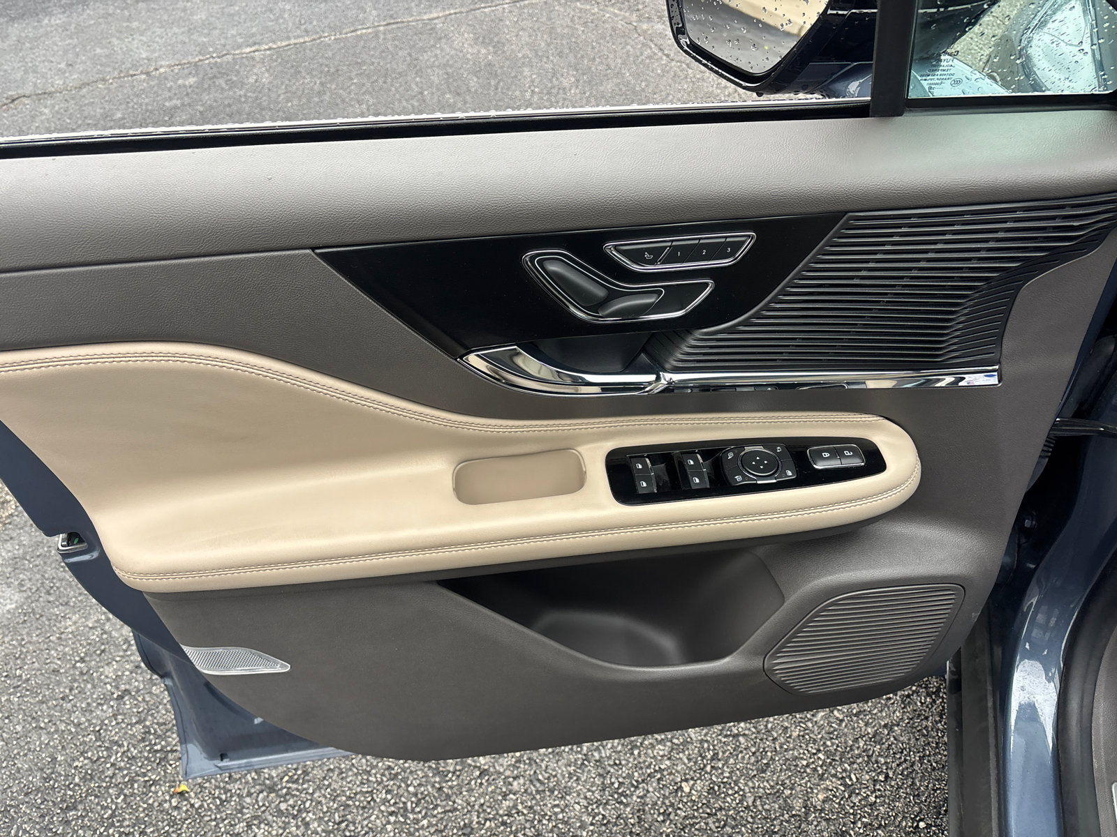 2022 Lincoln Corsair FWD