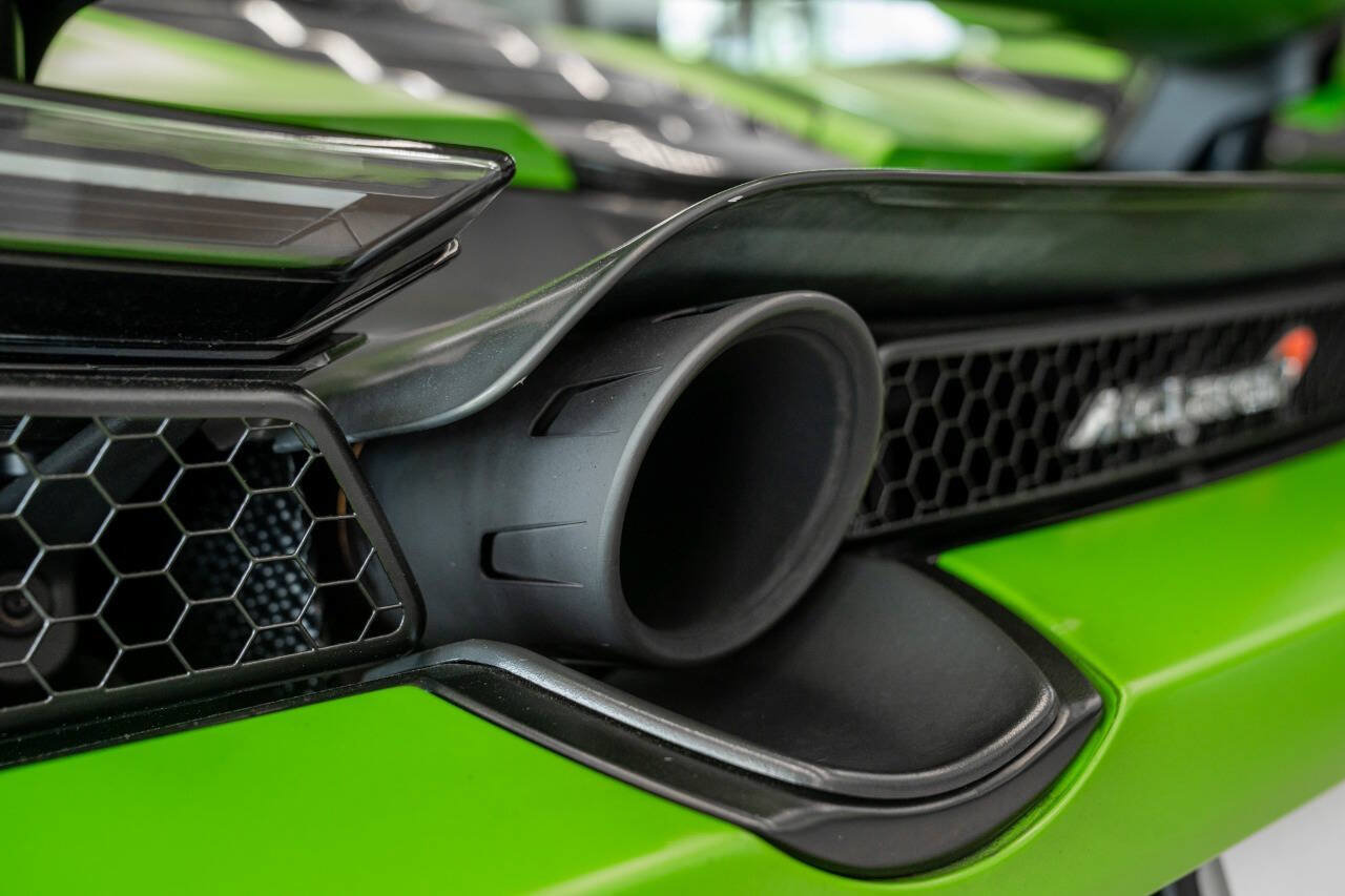 Used 2018 McLaren 720S Performance photo 74