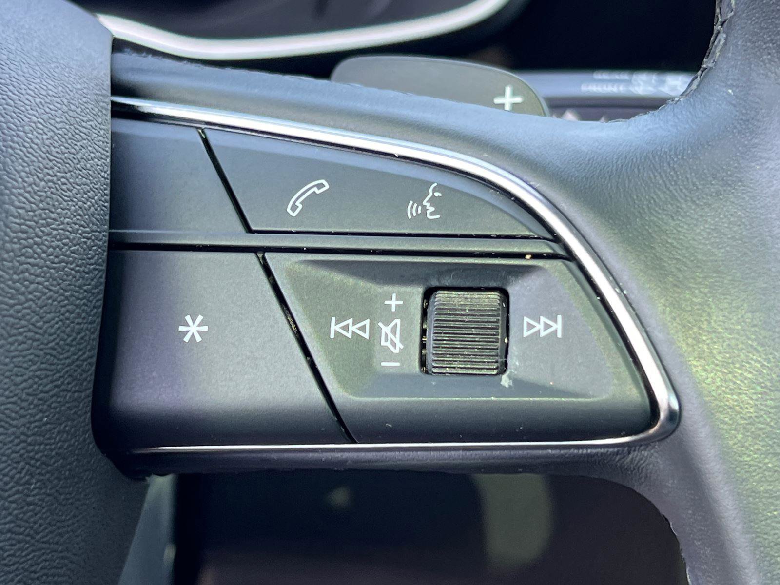 2024 Audi Q3 2.0T Premium