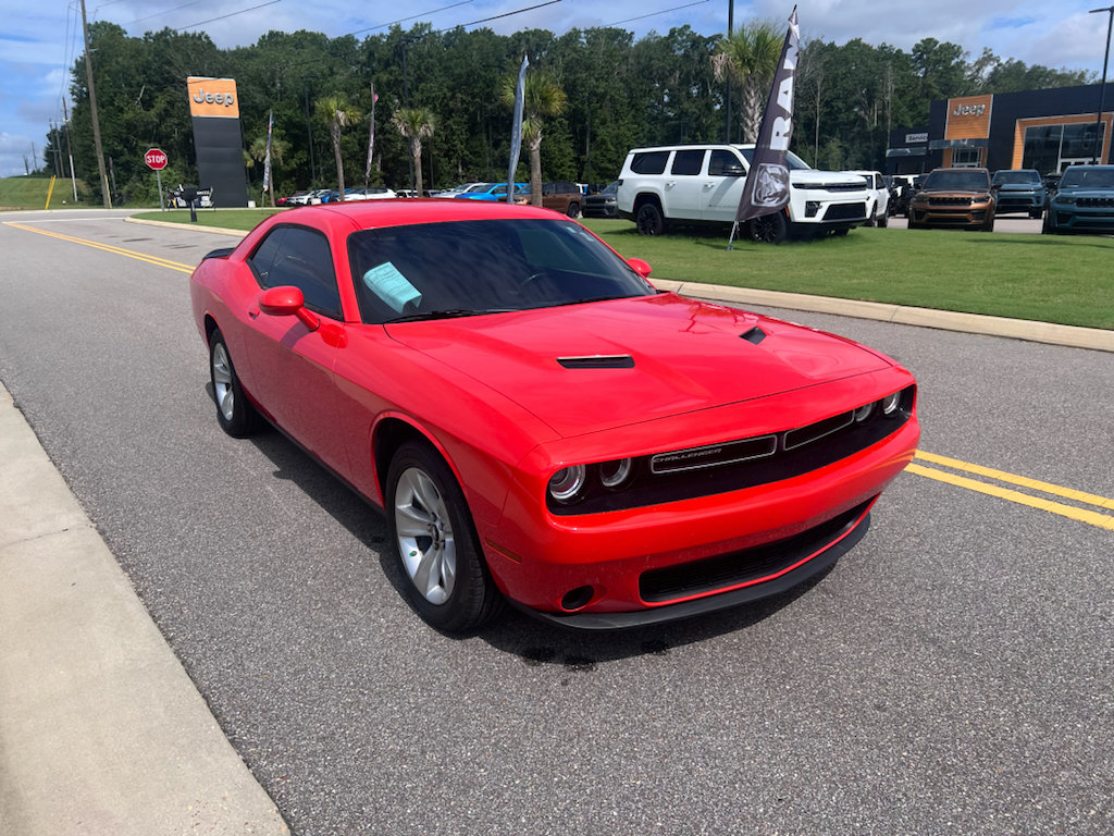 Used 2023 Dodge Challenger SXT