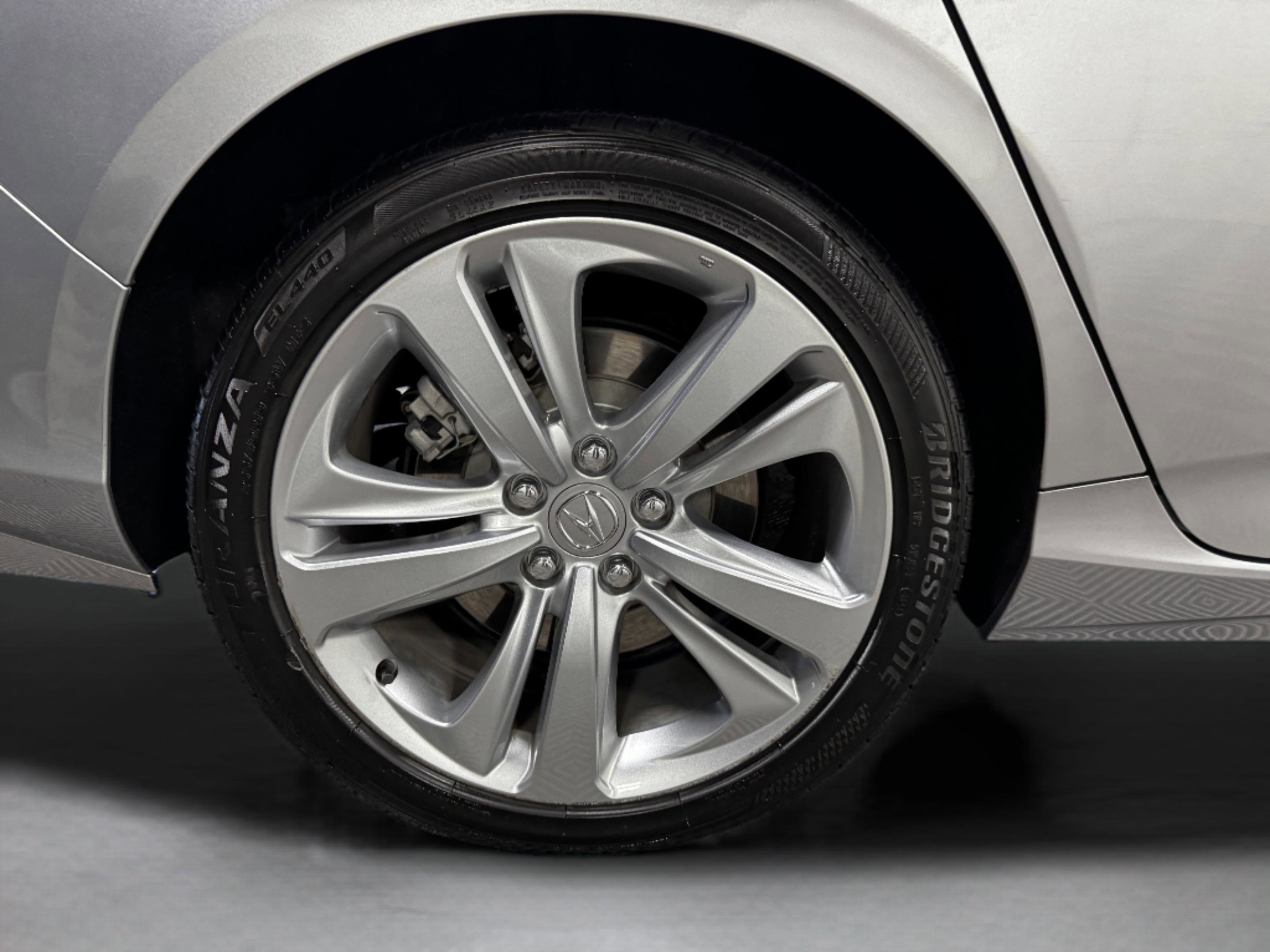 2023 Acura TLX w/ Technology Package