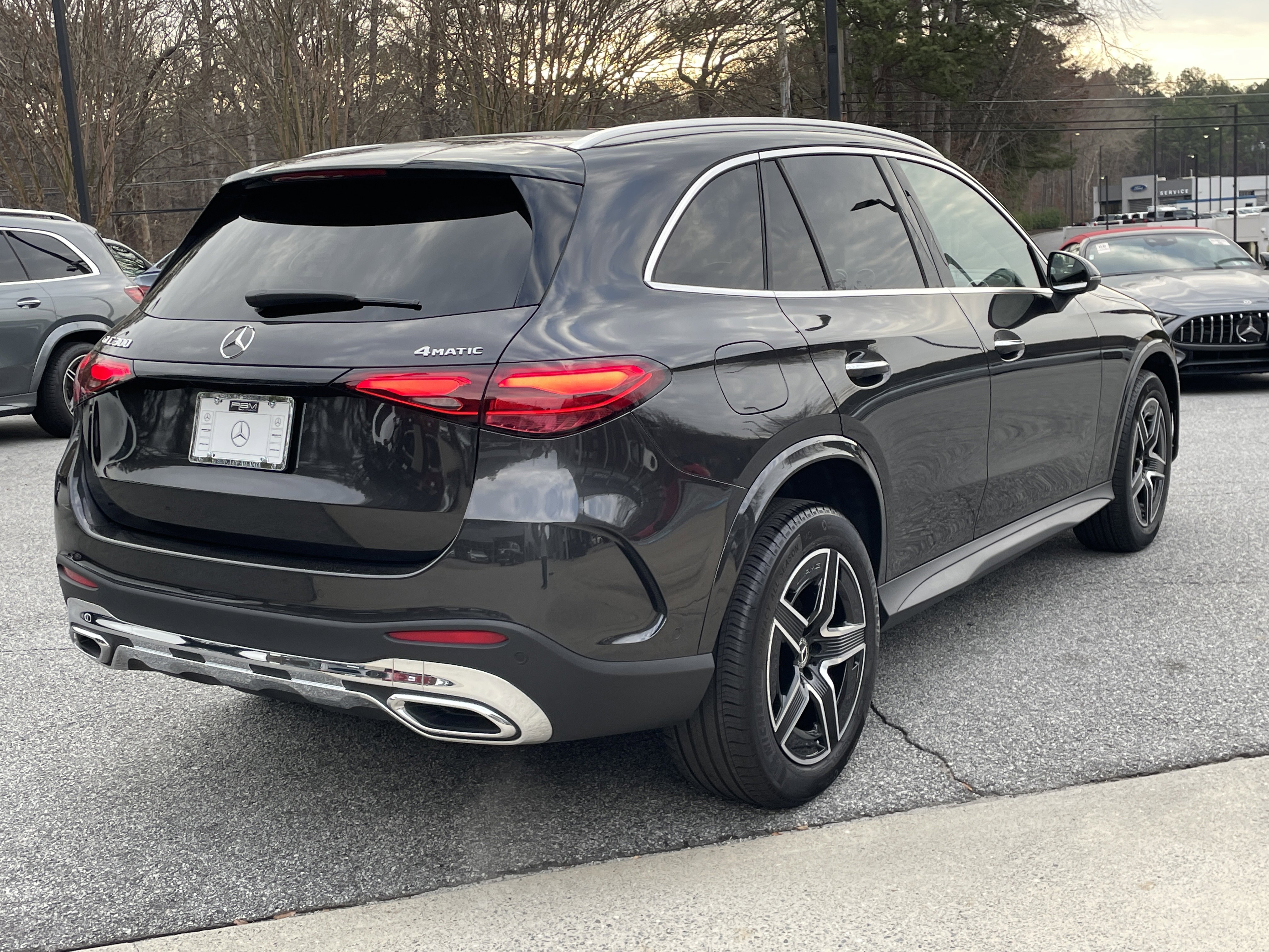 2025 Mercedes-Benz GLC 300 4MATIC