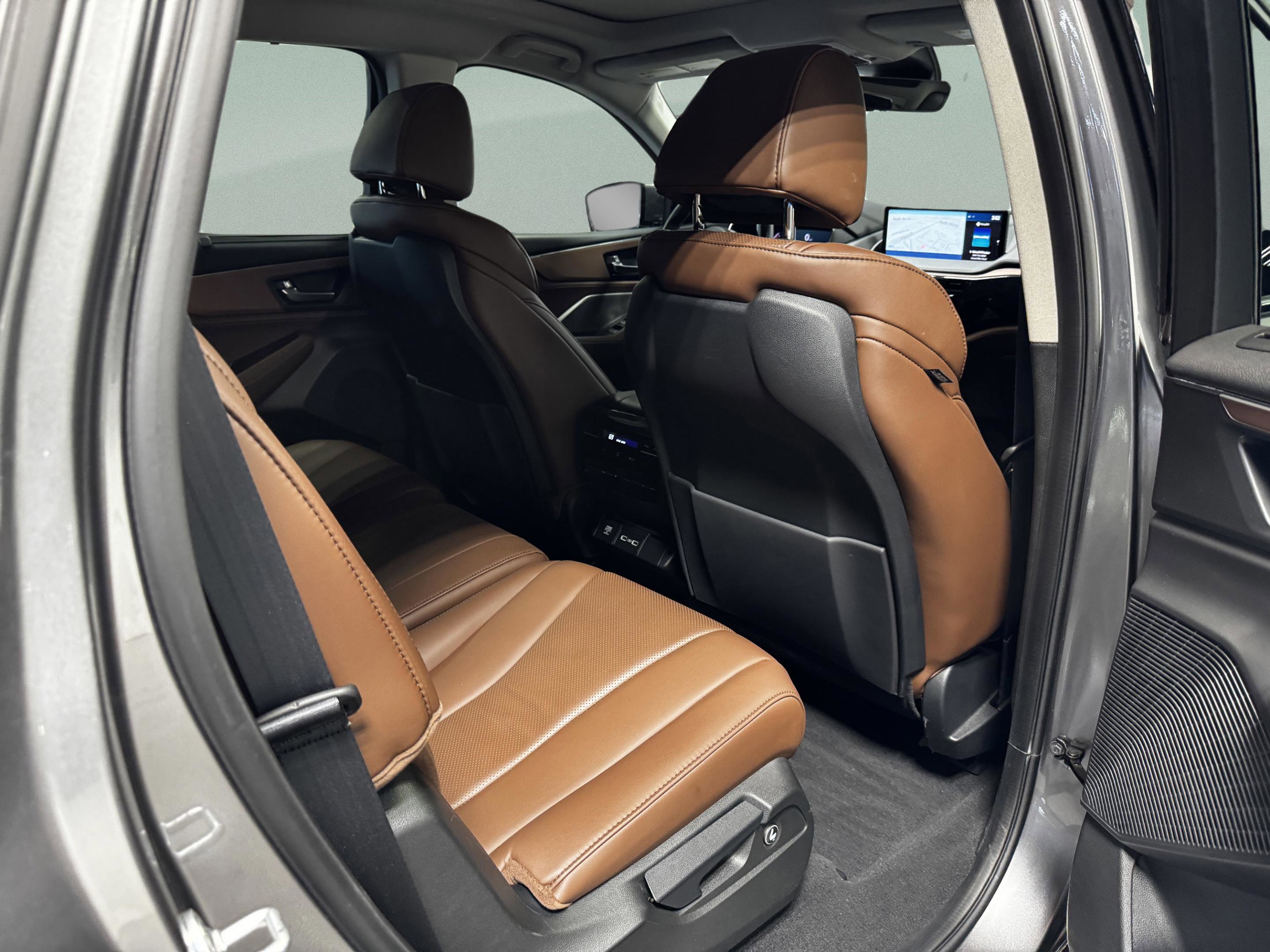 2023 Acura MDX FWD w/ Technology Package