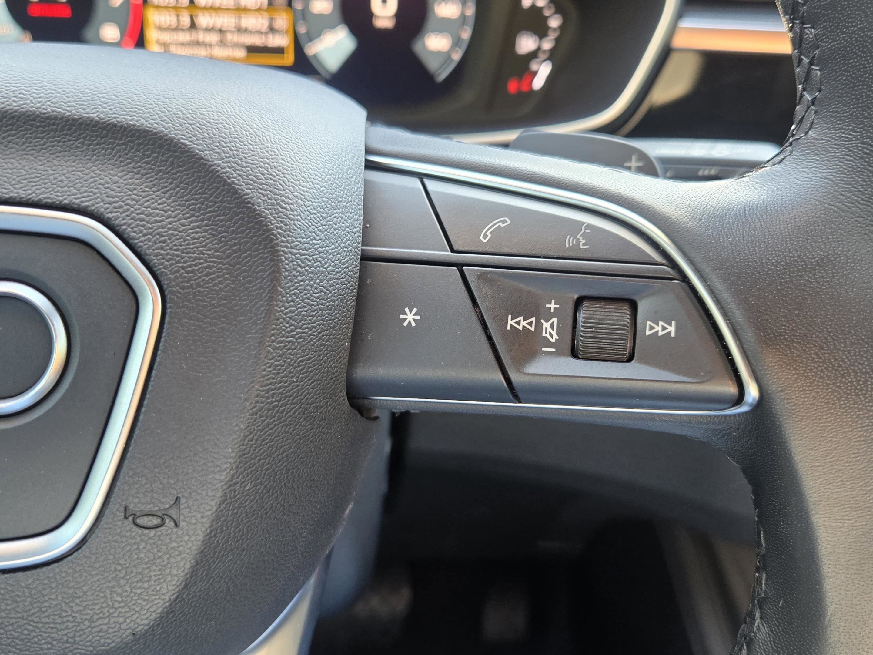 2023 Audi Q3 2.0T Premium