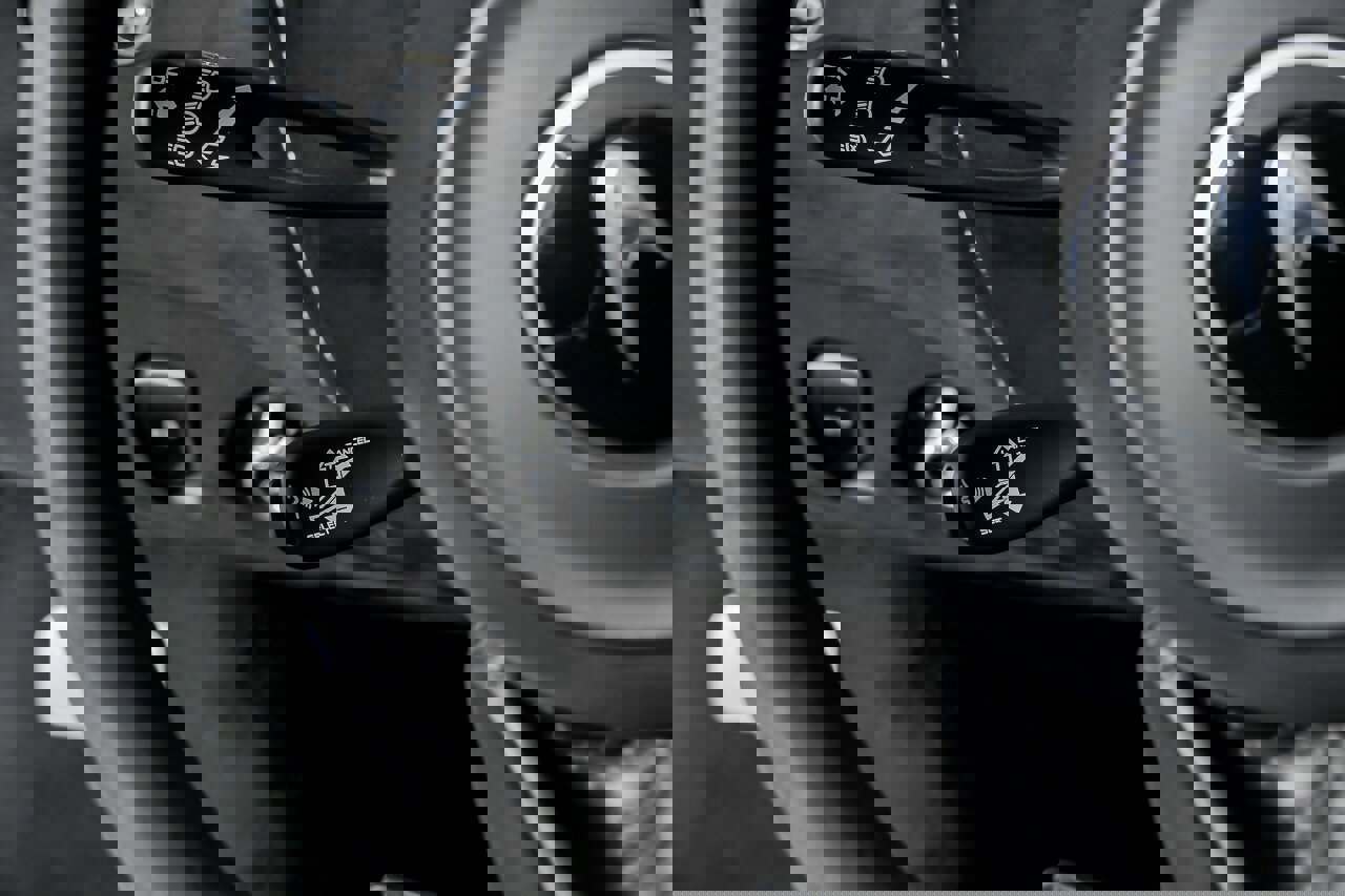 Used 2021 McLaren 765LT photo 34