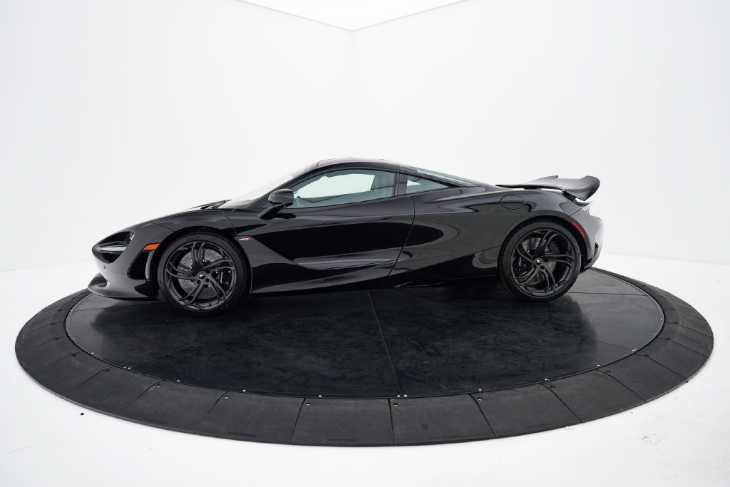 Used 2025 McLaren 750S photo 13