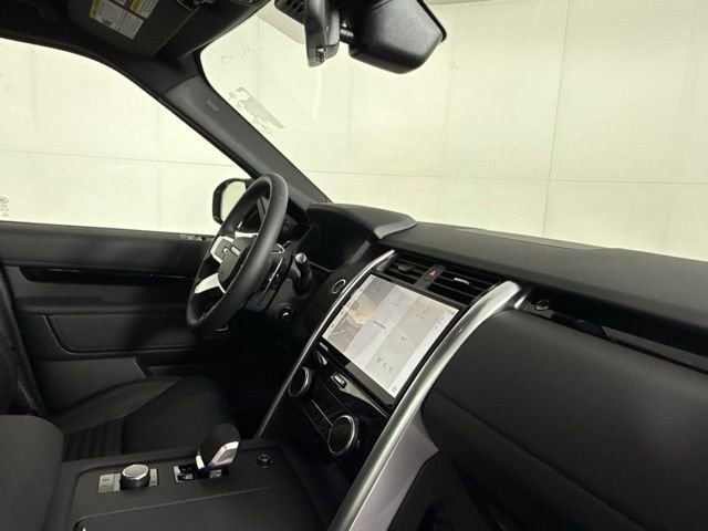 2026 Land Rover Discovery S