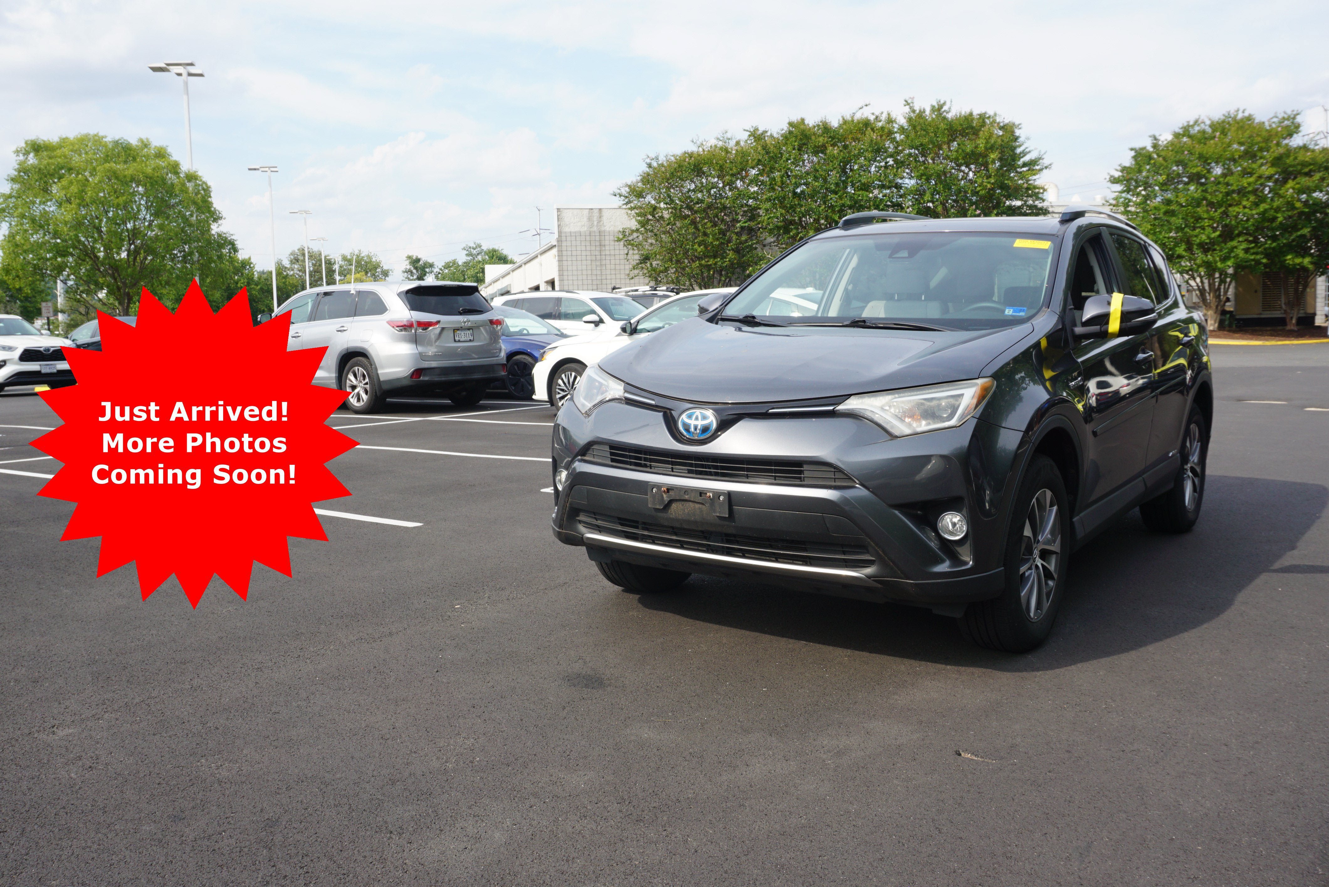 Used 2017 Toyota RAV4 XLE w/ Carpet Mat Package