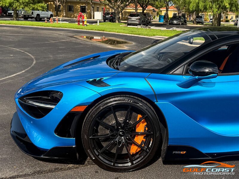 Used 2021 McLaren 765LT photo 43