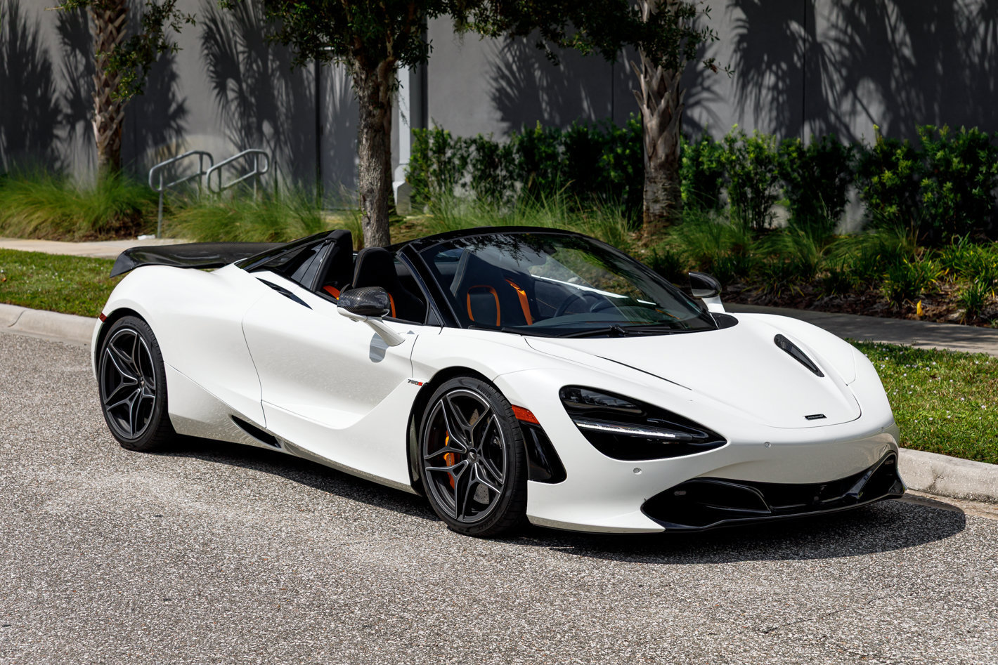 Used 2020 McLaren 720S Performance photo 8