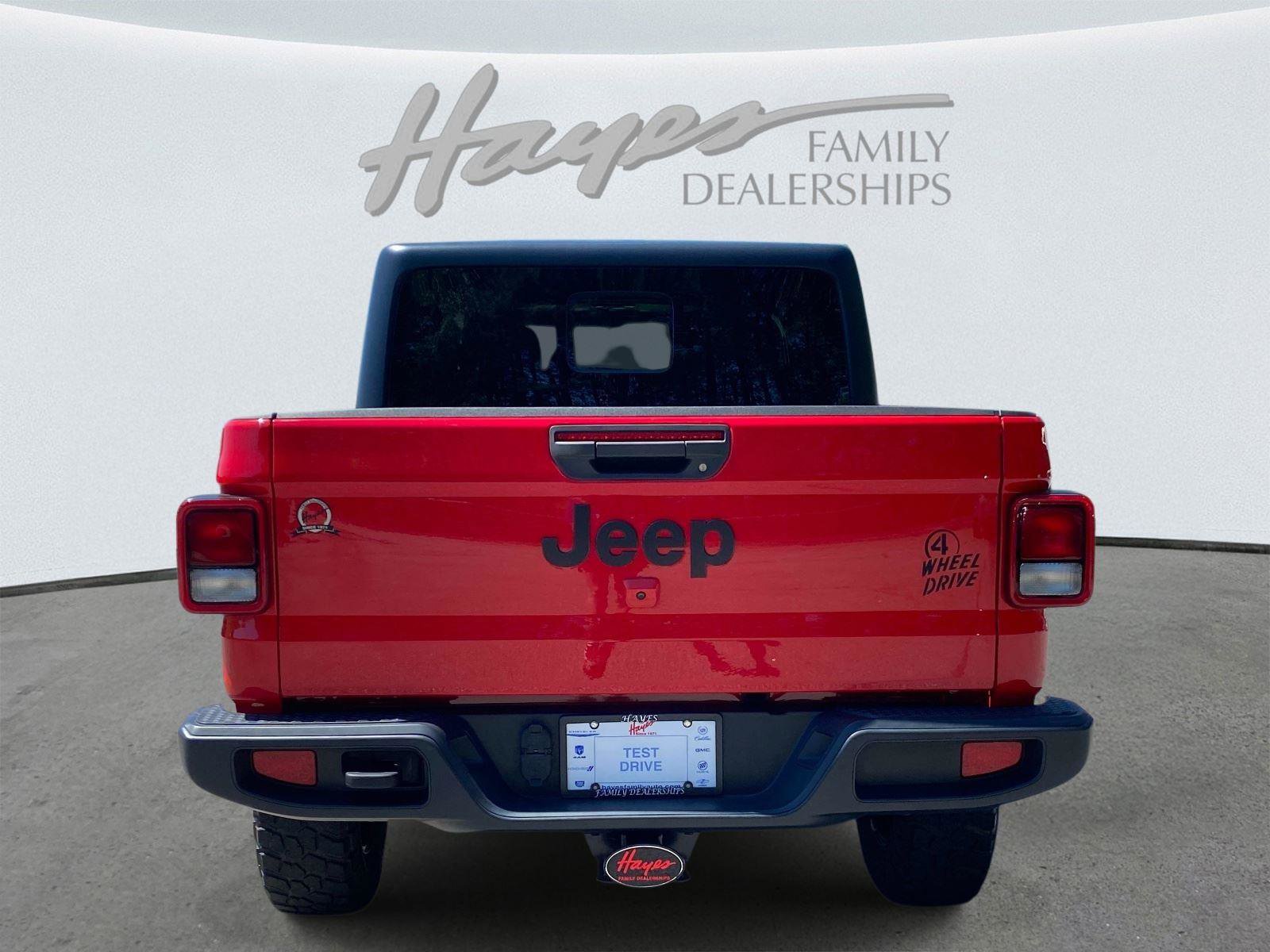 2021 Jeep Gladiator Willys