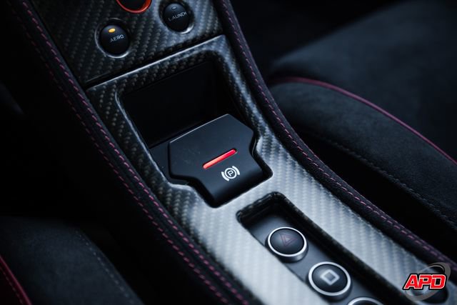 Used 2016 McLaren 675LT Coupe photo 92