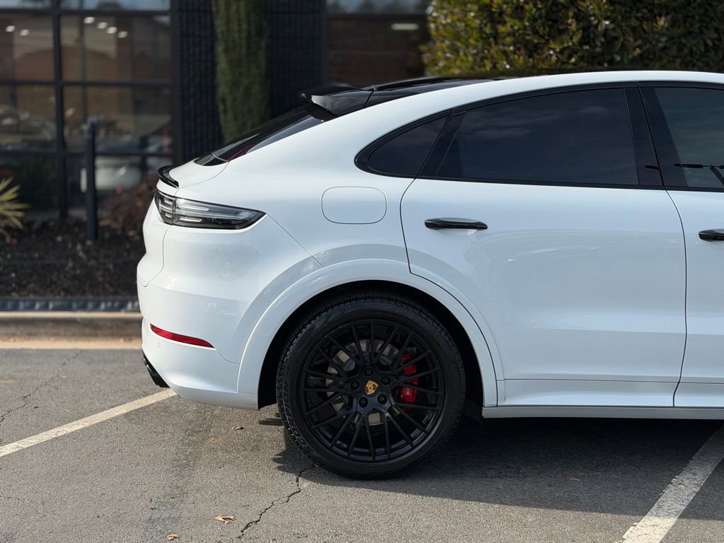 2023 Porsche Cayenne GTS