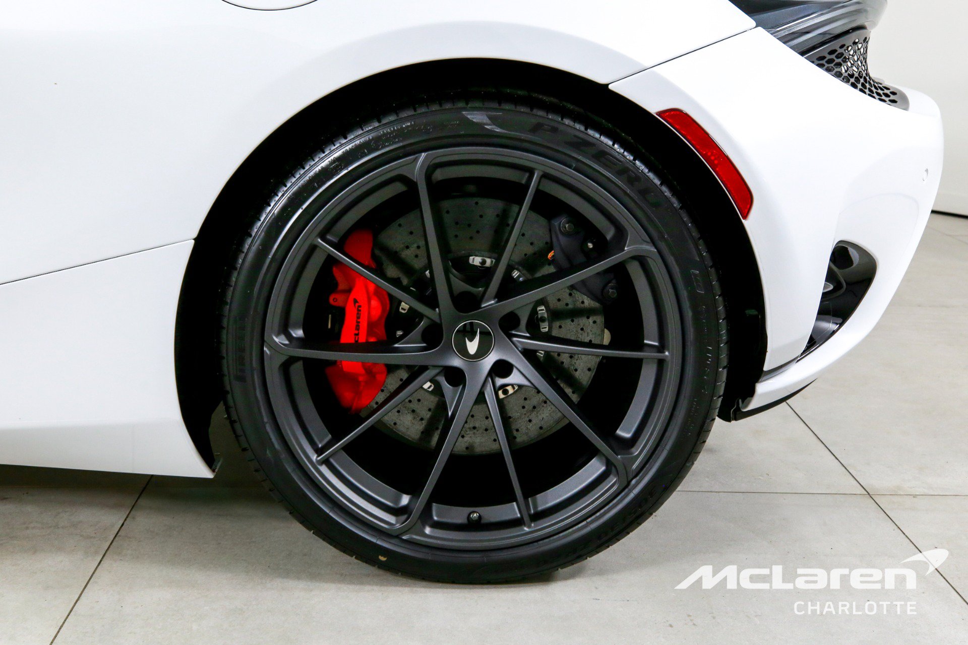 Used 2026 McLaren 750S Spider photo 28
