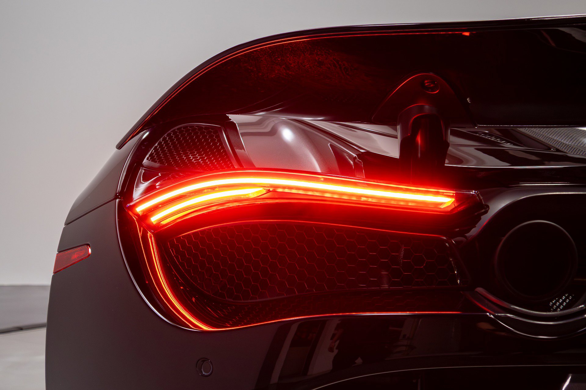 Used 2019 McLaren 720S Luxury photo 47