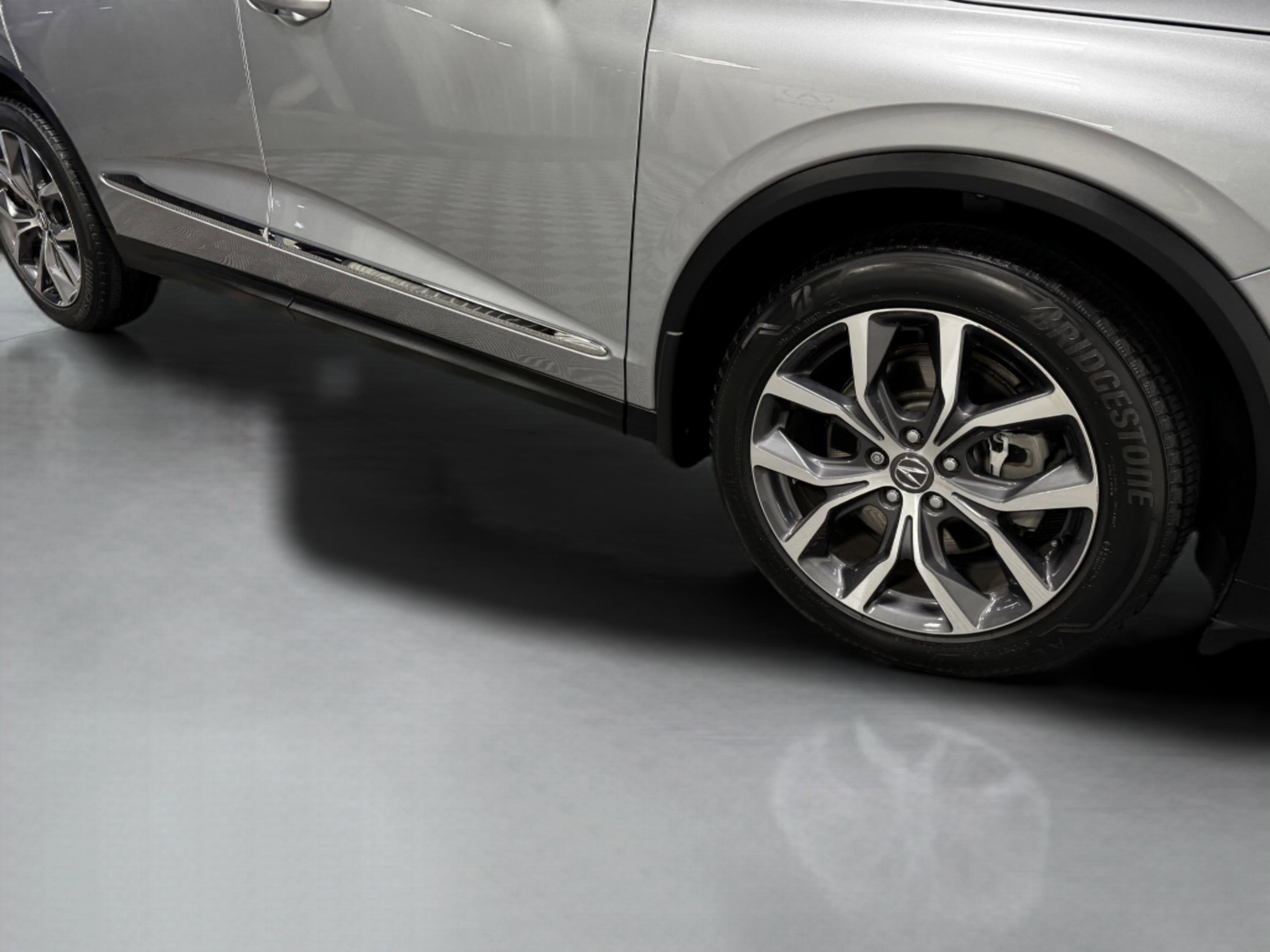 2023 Acura MDX FWD w/ Technology Package